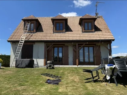 Toiture nettoyée au jet basse pression